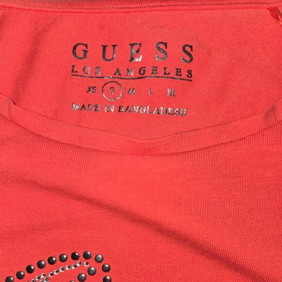 GUESS Logo T-shirt - Picture 4 of 4